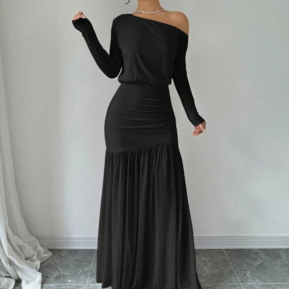 Black Elegant Women's Asymmetrical Neck long sleeved maxi Dress - Picture 1 of 5